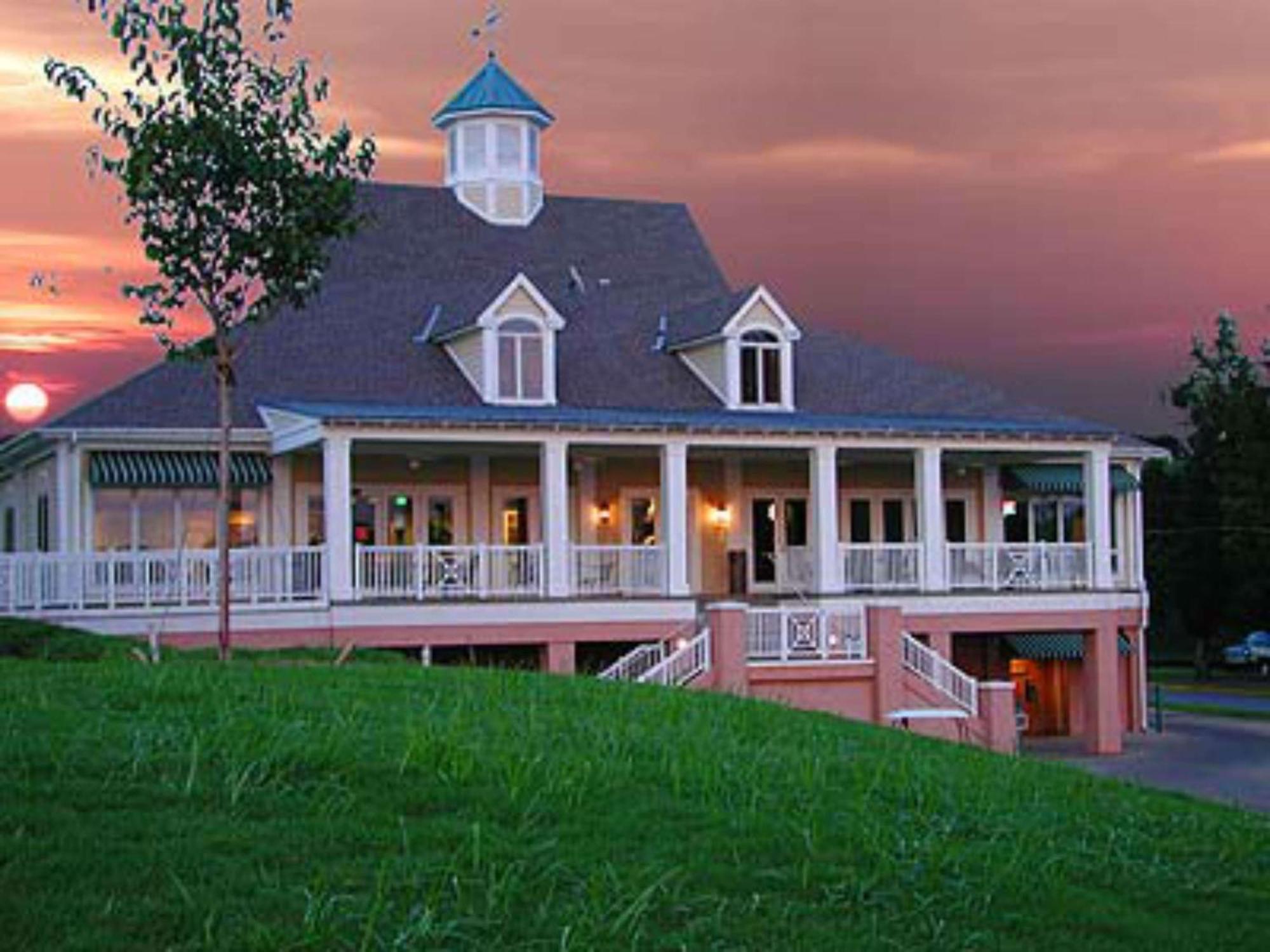 Hilton Atlanta/Marietta Hotel & Conference Center Екстериор снимка